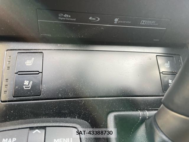 Lexus IS 2013-08 7979761-23