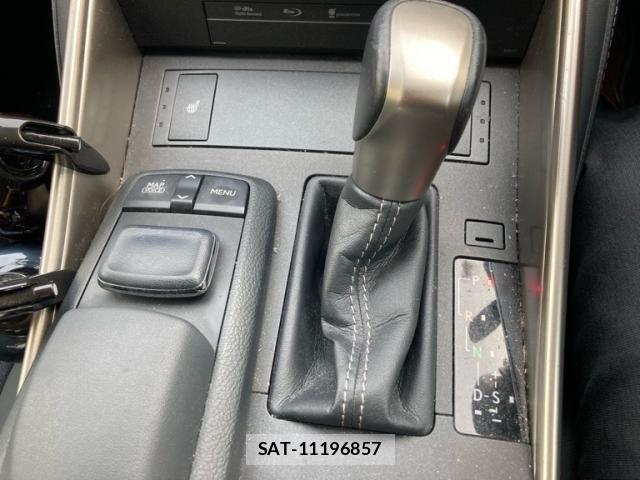 Lexus IS 2014-08 7979760-17