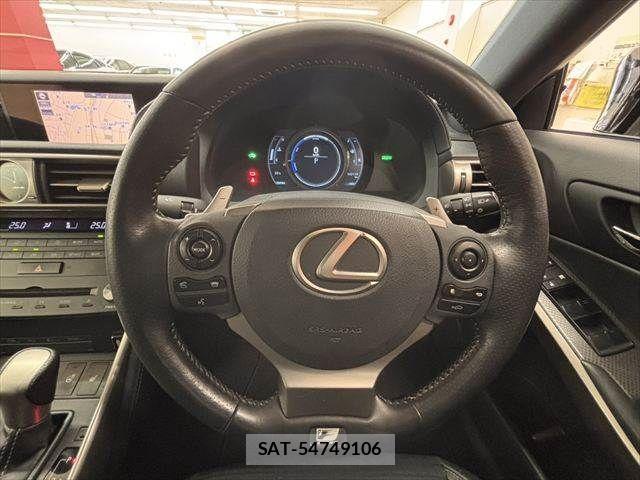 Lexus IS 2014-07 8036425-9