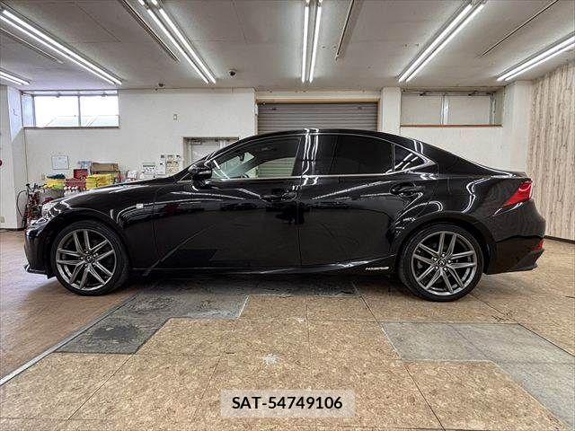 Lexus IS 2014-07 8036425-19