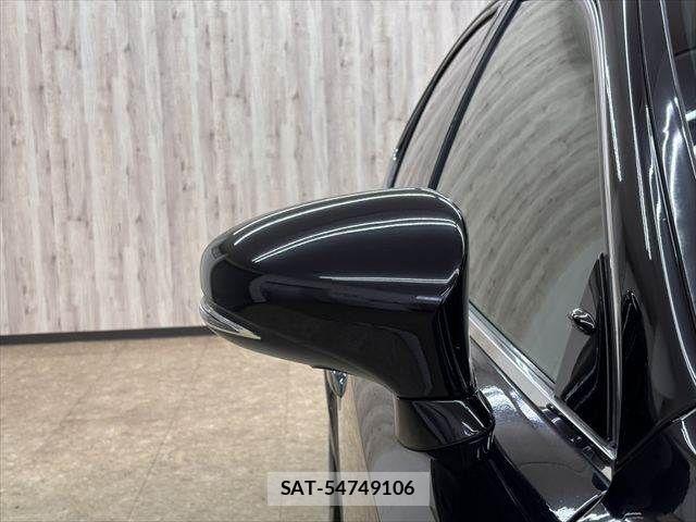 Lexus IS 2014-07 8036425-25