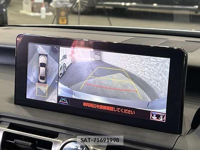 Lexus IS 2021-02 8036413-7