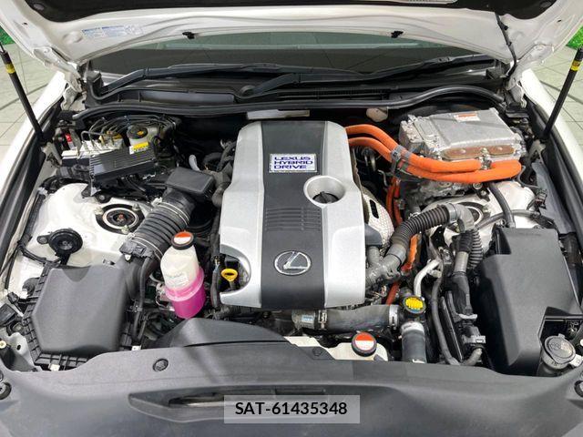 Lexus IS 2015-02 8036417-17