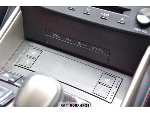 Lexus IS 2014-07 8036416-11