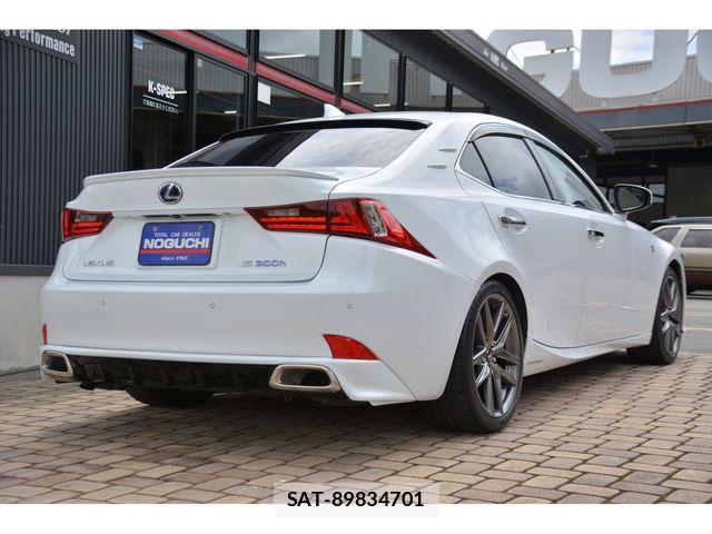 Lexus IS 2014-07 8036416-4