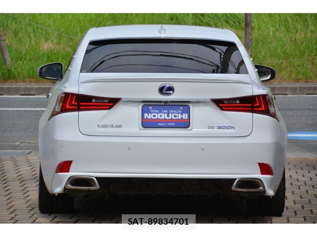 Lexus IS 2014-07 8036416-5