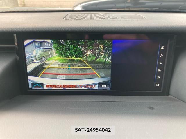 Lexus IS 2019-09 8036415-24