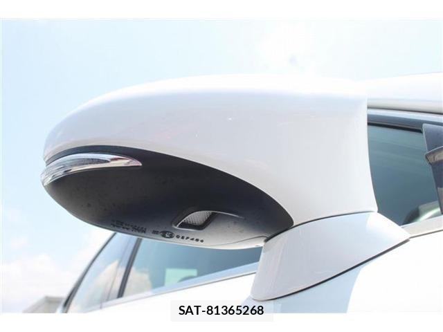 Lexus IS 2017-08 8074335-23