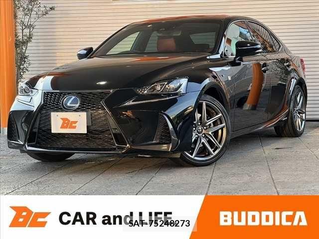 Lexus IS 2017-10 8074337-0