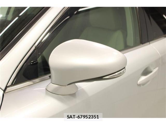 Lexus IS 2013-06 8074340-20