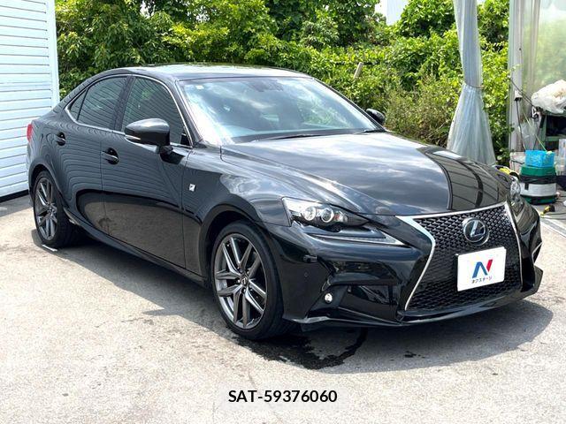 Lexus IS 2014-01 8100127-17