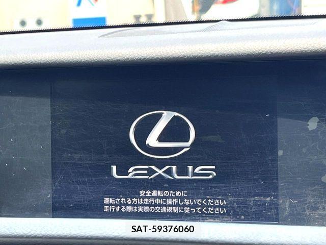 Lexus IS 2014-01 8100127-2