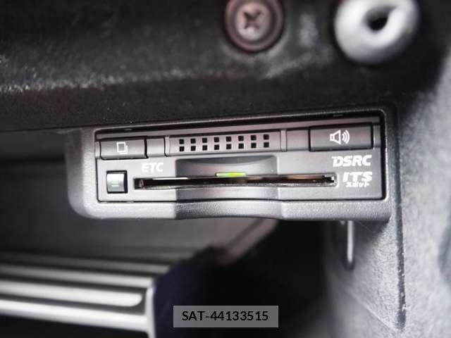 Lexus IS 2014-09 8100128-16