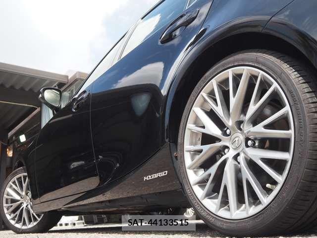 Lexus IS 2014-09 8100128-6