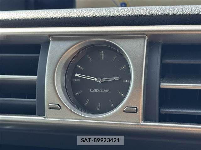Lexus IS 2014-06 8100129-29