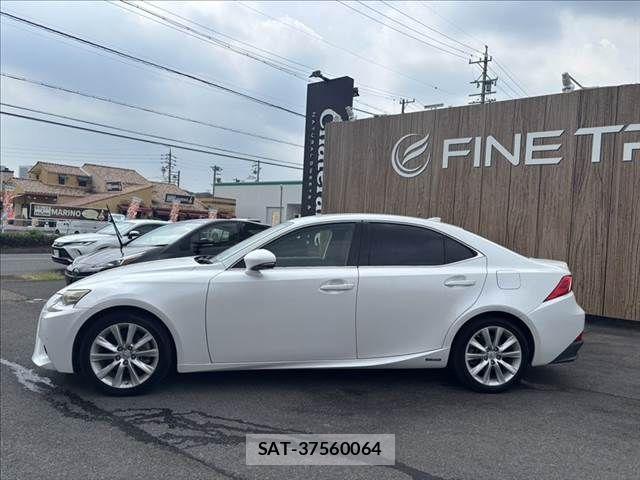 Lexus IS 2013-08 8100130-21