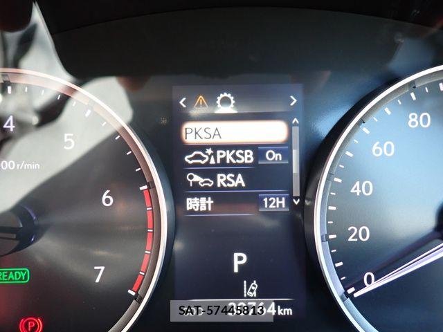 Lexus IS 2022-11 8130996-14