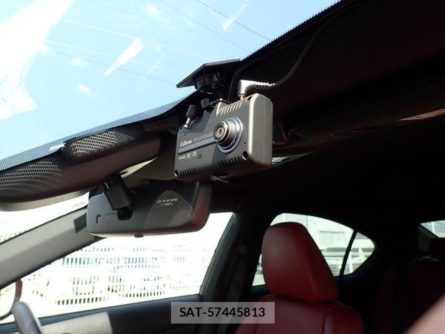 Lexus IS 2022-11 8130996-17