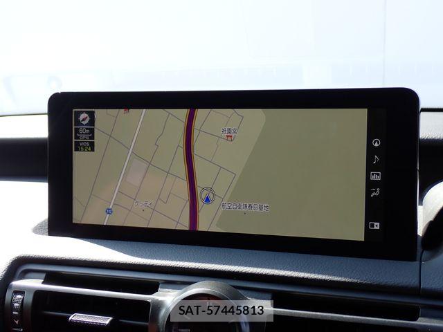 Lexus IS 2022-11 8130996-18
