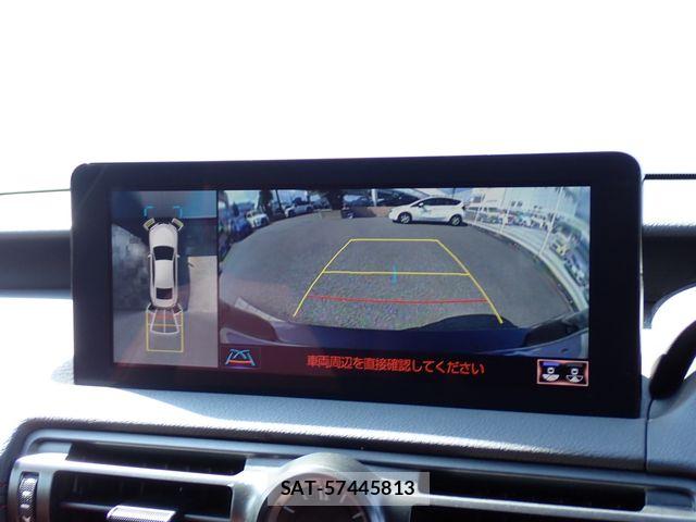 Lexus IS 2022-11 8130996-19
