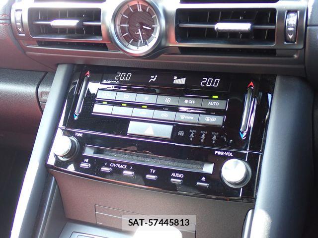 Lexus IS 2022-11 8130996-20