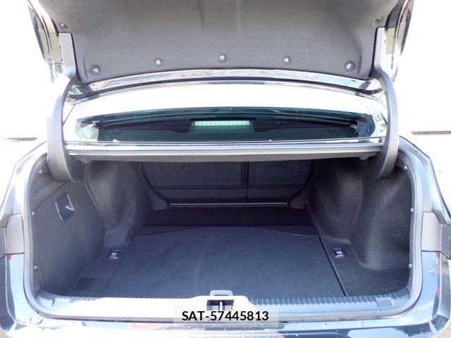 Lexus IS 2022-11 8130996-27