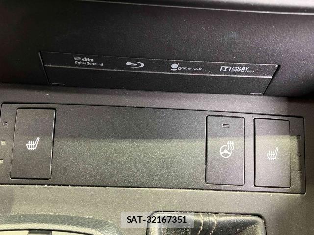 Lexus IS 2015-03 8130999-17