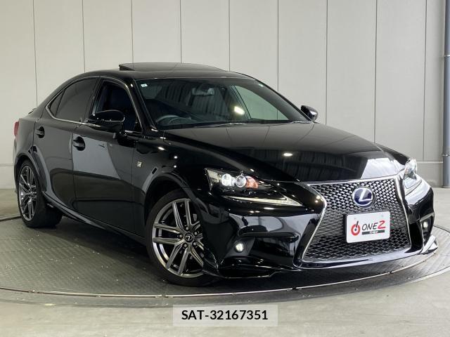 Lexus IS 2015-03 8130999-24