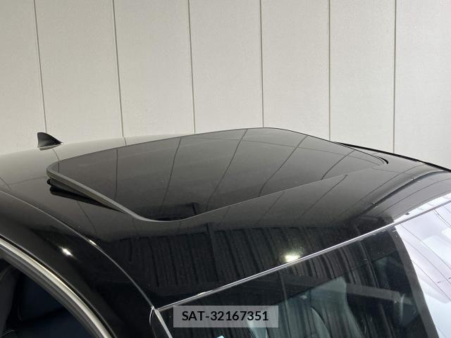Lexus IS 2015-03 8130999-5