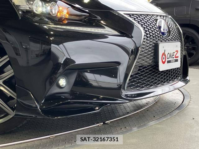 Lexus IS 2015-03 8130999-6