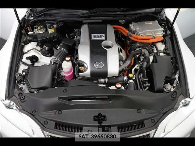 Lexus IS 2014-10 8130998-19