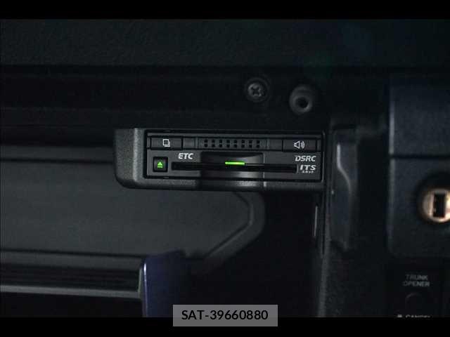 Lexus IS 2014-10 8130998-6