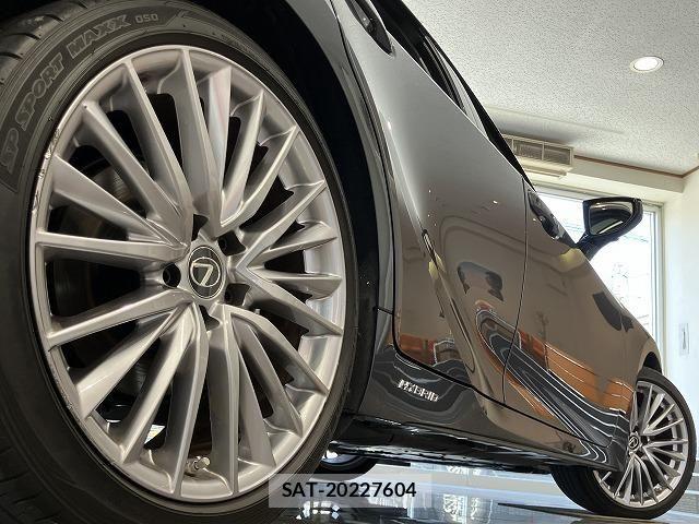 Lexus IS 2021-02 8208362-9