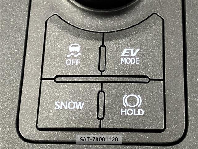Lexus IS 2021-10 8208364-15
