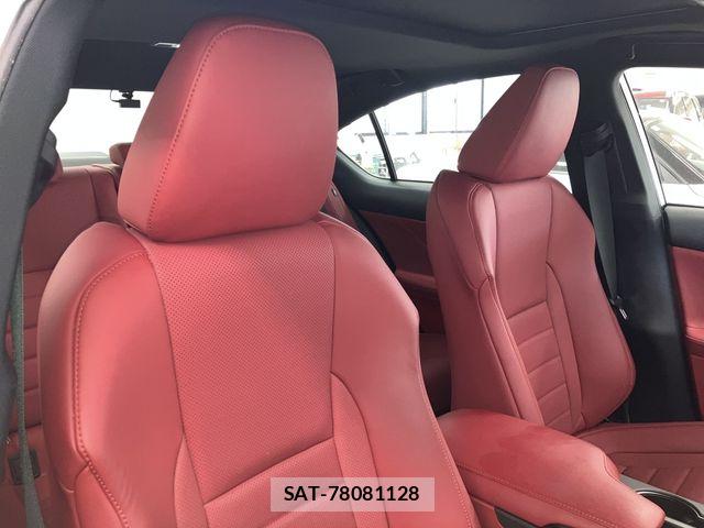 Lexus IS 2021-10 8208364-20