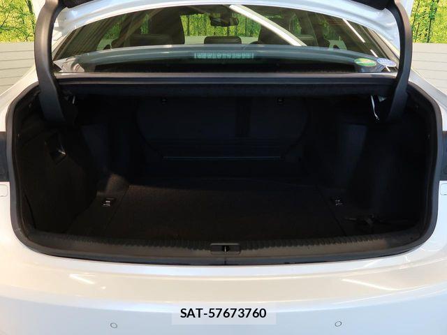 Lexus IS 2013-08 8208369-11