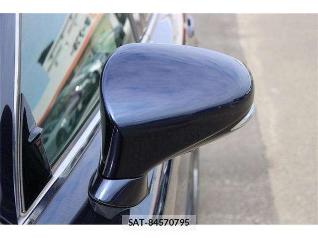 Lexus IS 2017-05 8230615-12