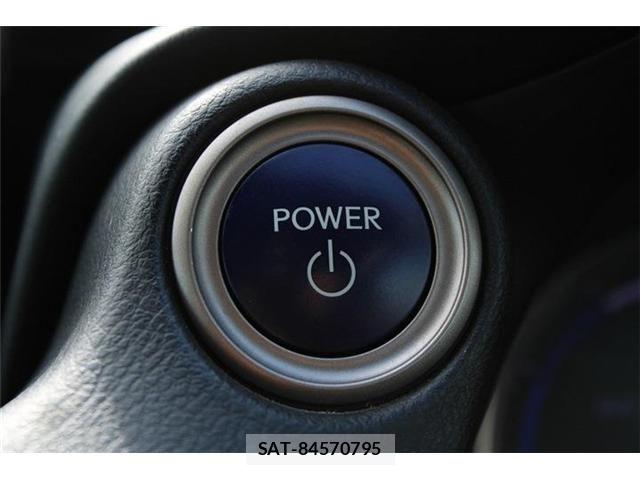 Lexus IS 2017-05 8230615-4