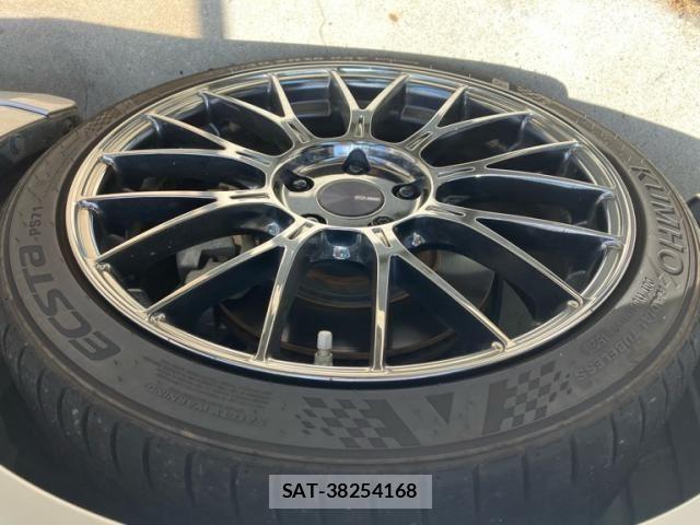 Lexus IS 2014-11 8230610-4