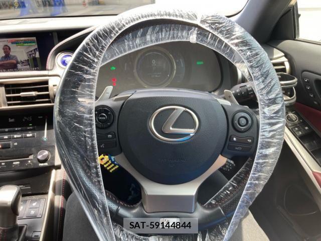 Lexus IS 2014-02 8230616-16