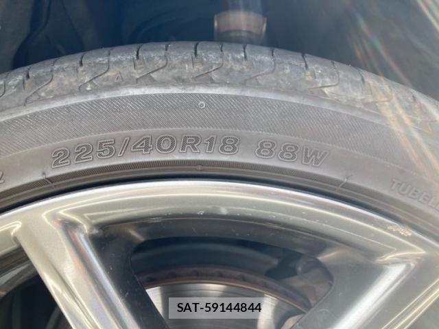 Lexus IS 2014-02 8230616-7