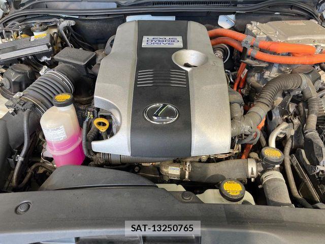 Lexus IS 2014-02 8230608-17