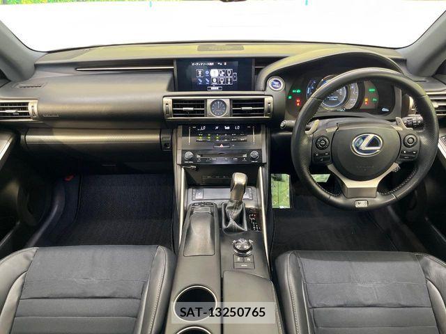 Lexus IS 2014-02 8230608-1