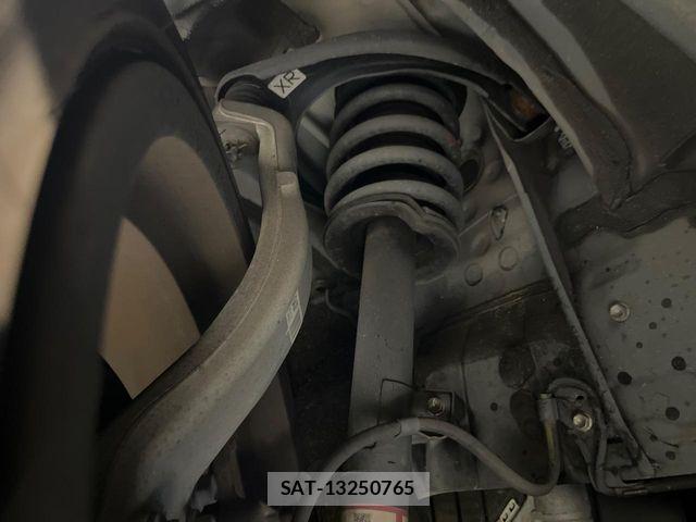 Lexus IS 2014-02 8230608-19