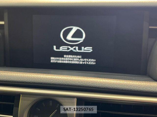 Lexus IS 2014-02 8230608-2