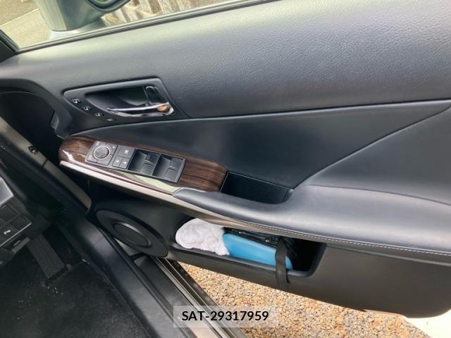 Lexus IS 2014-01 8315180-9