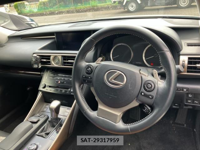 Lexus IS 2014-01 8315180-13