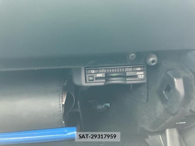 Lexus IS 2014-01 8315180-21