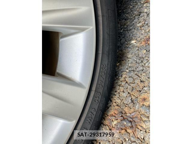 Lexus IS 2014-01 8315180-8