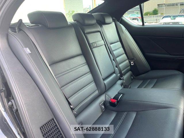 Lexus IS 2022-07 8315178-8